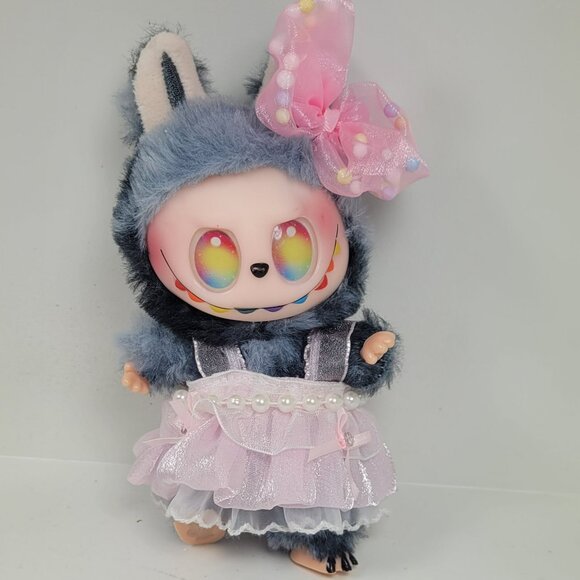 Labubu dress with bows and crown and pearls No Doll - Picture 2 of 10